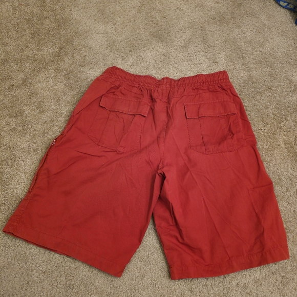 Nike - Picture 2 of 4